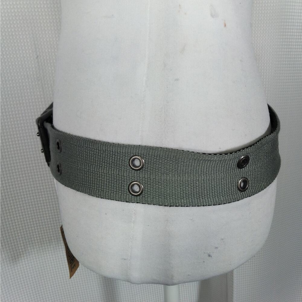 NWT! AEROPOSTALE! BLACK, GRAY REVERSIBLE RIVETED DETAIL MIDNIGHT BUCKLE BELT! M - Picture 14 of 16